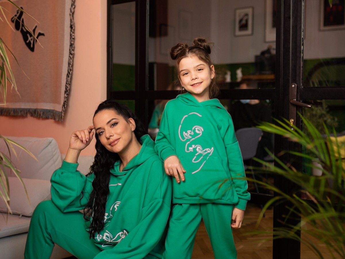 Povestea noastră într-o colecție de&nbsp;treninguri.